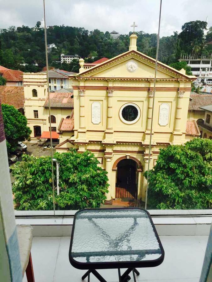 Getmore Bed & Breakfast Kandy Extérieur photo